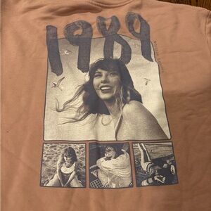 Taylor Swift 1989 Taylor’s Version Pink Crewneck
